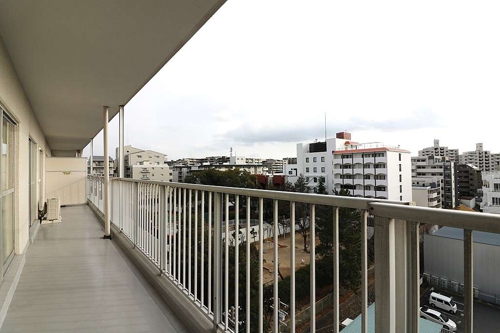 ワイドバルコニー